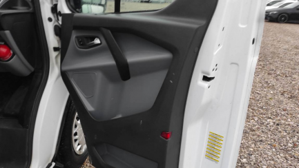 Zdjęcie przedmiotu: Ford Transit E5 3.3t L2 Trend