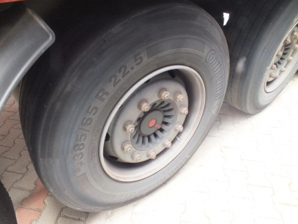 Zdjęcie przedmiotu: KOEGEL S24-1 curtain semi-trailer