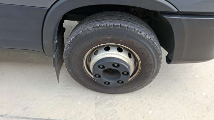 Zdjęcie przedmiotu: Iveco DAILY HI-MATIC E6e 7.2t