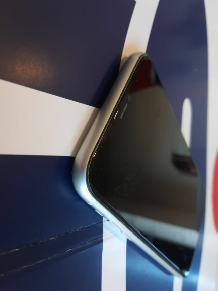 Zdjęcie przedmiotu: Telefon / Smartfon Apple iPhone 11, 64 GB biały, kod producenta MWLU2PM/A