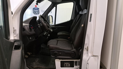 Zdjęcie przedmiotu: MERCEDES-BENZ/IGLOPOL SPRINTER E6 3.5t