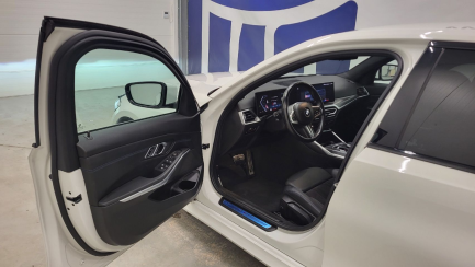 Zdjęcie przedmiotu: BMW 318i M Sport aut Oświadczenie o utracie DR