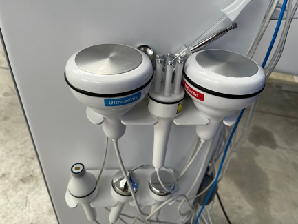 Zdjęcie przedmiotu: Venus-Beauty Tower 2 cosmetic harvester