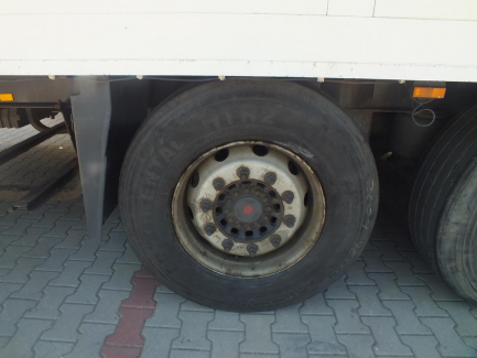 Zdjęcie przedmiotu: SCHMITZ SKO24 isothermal semi-trailer