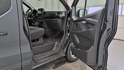 Zdjęcie przedmiotu: Renault Trafic Combi 2.0 dCi E6d 3.1t L2 Equilibre
