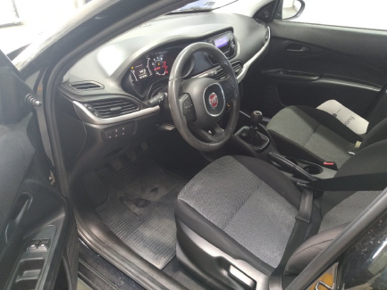 Zdjęcie przedmiotu: Fiat Tipo Sedan 1.4 16v