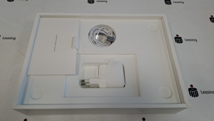 Zdjęcie przedmiotu: Ноутбук / Лептоп Apple MacBook Air 13 M3 / 8 ГБ / 256 ГБ, код виробника MRXQ3ZE/A