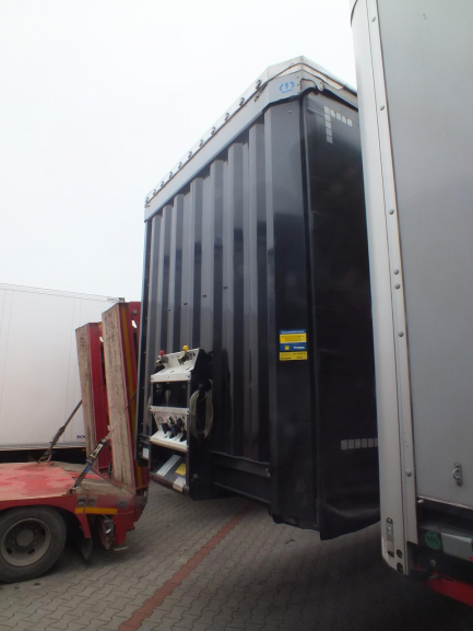 Zdjęcie przedmiotu: KRONE SD curtain semi-trailer