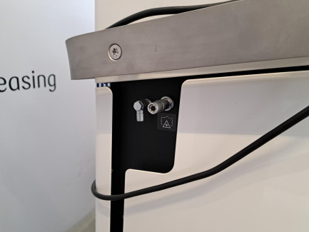 Zdjęcie przedmiotu: ADVALIGHT ADVATx medical laser