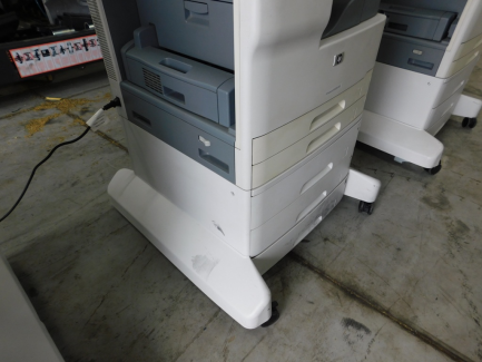 Zdjęcie przedmiotu: Hewlett-Packard (HP) LaserJet M5035 MFP laser multifunction printer