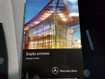 Zdjęcie przedmiotu: Mercedes-benz C200