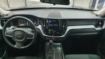 Zdjęcie przedmiotu: Volvo XC60 Kombi D4 SCR Momentum aut