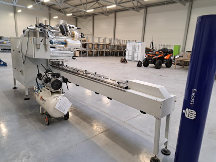 Zdjęcie przedmiotu: LINIA DO AUTOMATYCZNEGO PAKOWANIA KANAPEK PACKSUD HPS 20