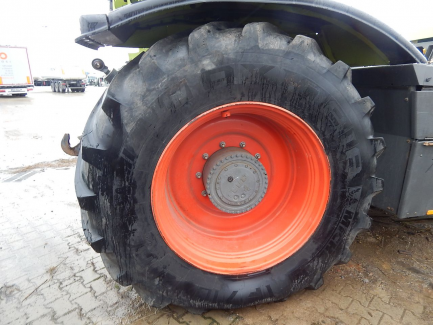 Zdjęcie przedmiotu: Ciągnik rolniczy CLAAS XERION 3800 TRAC VC