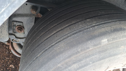 Zdjęcie przedmiotu: KAESSBOHRER MEGA Skrzyniowa