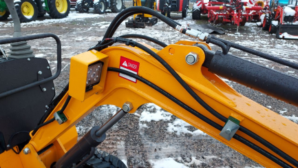 Zdjęcie przedmiotu: BERGER KRAUS BK800 B mini excavator