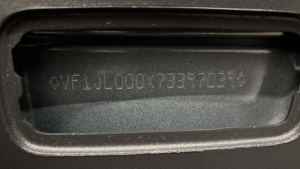 Zdjęcie przedmiotu: Renault Trafic SpaceClass 2.0 dCi E6e 3.1t L2 Grand Escapade EDC