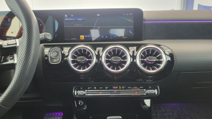 Zdjęcie przedmiotu: Mercedes-benz A 220 4-Matic Progressive 8G-DCT