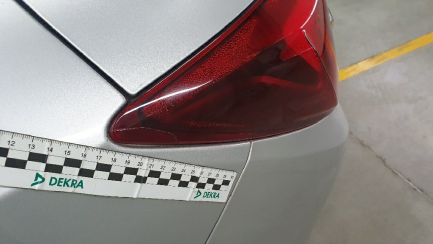 Zdjęcie przedmiotu: Opel Insignia 2.0 T Cosmo aut EU6 A Hatchback 13-17