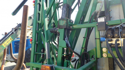 Zdjęcie przedmiotu: Tractor mounted sprayer Agromet Pilmet Sp z o.o. REX 1215