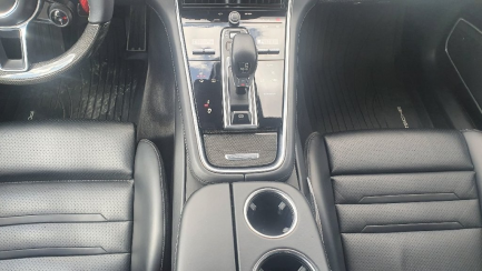 Zdjęcie przedmiotu: Porsche Panamera Turbo S e-Hybrid