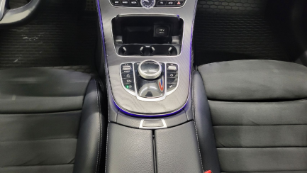 Zdjęcie przedmiotu: Mercedes-benz E 300 d Coupe 9G-TRONIC