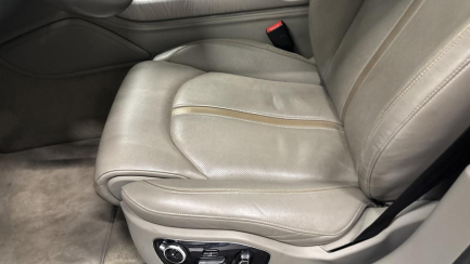 Zdjęcie przedmiotu: Audi A8 Quattro 3.0 TDi DPF E6 4H Tiptronic