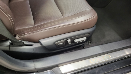 Zdjęcie przedmiotu: Lexus GS 200t / 300 Elegance