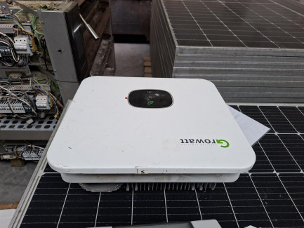Zdjęcie przedmiotu: Elementy instalacji Fotowoltaicznej o mocy 108,745 kWp