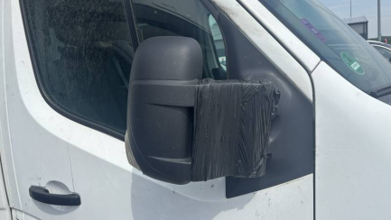 Zdjęcie przedmiotu: RENAULT/CARPOL MASTER FWD 2.3 dCi E6 3.5t L3H1 Extra S&S+E