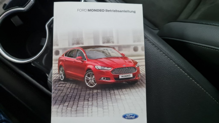 Zdjęcie przedmiotu: Ford Mondeo sedan 2.0 Hybrid Titanium