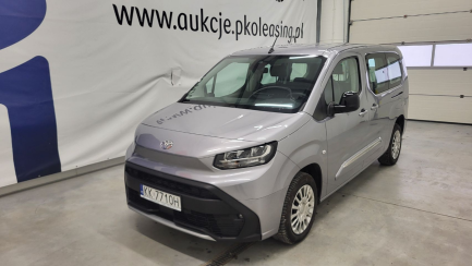 Toyota Proace City Verso Long 1.5 D-4D Business aut