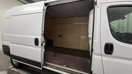 Zdjęcie przedmiotu: Fiat Ducato 35 2.2 M-jet L3H2 E6.4 3.5t