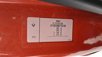 Zdjęcie przedmiotu: RENAULT/PLANDEX MASTER/Z FWD 2.3 dCi E6 3.5t L3H1 Pack Clim S&S+E