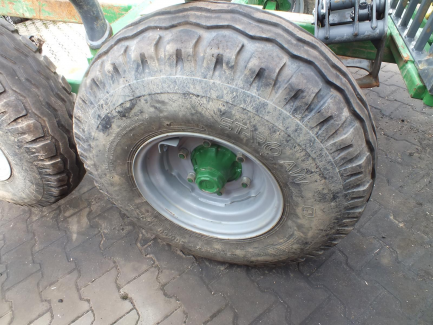 Zdjęcie przedmiotu: Forest trailer with crane FARMA T6 FARMA T6 C4.2 G2