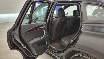 Zdjęcie przedmiotu: BMW X1 sDrive18d Sport Line aut