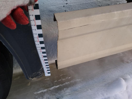 Zdjęcie przedmiotu: K&auml;ssbohrer Maxima Тентований (&laquo;фіранка&raquo;)