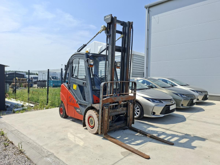 Zdjęcie przedmiotu: W&oacute;zek widłowy LINDE H30CNG-02