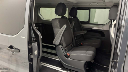 Zdjęcie przedmiotu: Renault Trafic SpaceClass 2.0 dCi E6e 3.1t L2 Grand Escapade EDC