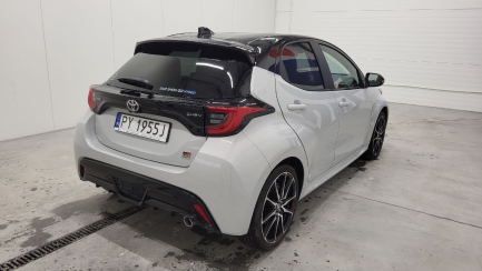 Zdjęcie przedmiotu: Toyota Yaris Hybrid 1.5 GR Sport