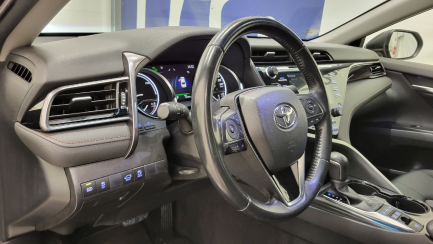 Zdjęcie przedmiotu: Toyota Camry 2.5 Hybrid Prestige CVT