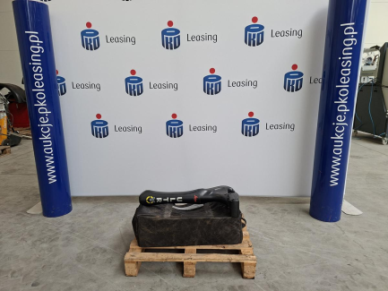 Zdjęcie przedmiotu: Wykrywacz instalacji podziemnych LEICA ULTRA STANDARD