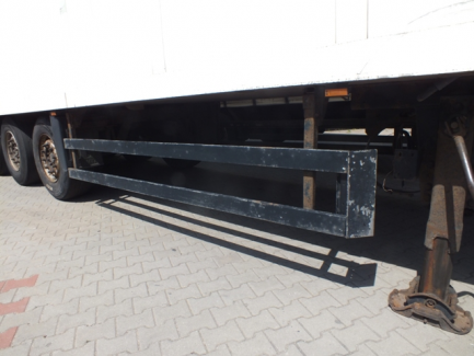 Zdjęcie przedmiotu: SCHMITZ CARGOBULL SK0 24 / L-13.4FP80 / 60 isothermal semi-trailer