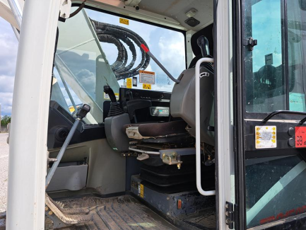 Zdjęcie przedmiotu: Koparka gąsiennicowa TAKEUCHI TB 2150 R 