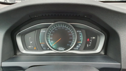 Zdjęcie przedmiotu: Wiosenne obniżki| Prowizja 1% Volvo S60 D2 Drive-E Momentum aut