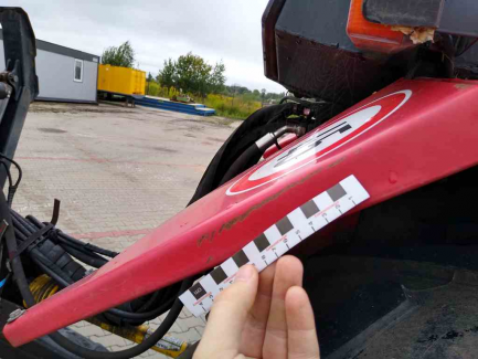 Zdjęcie przedmiotu: AUKCJA PAKIETOWA Ciągnik rolniczy Belarus 1221.2 + Przyczepa zrywkowa Palms 12D/700