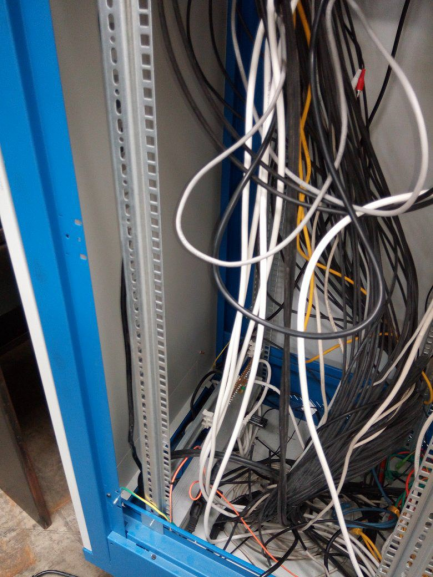 Zdjęcie przedmiotu: PACKAGE AUCTION Multimedia set (TV sets, tablets, cameras)