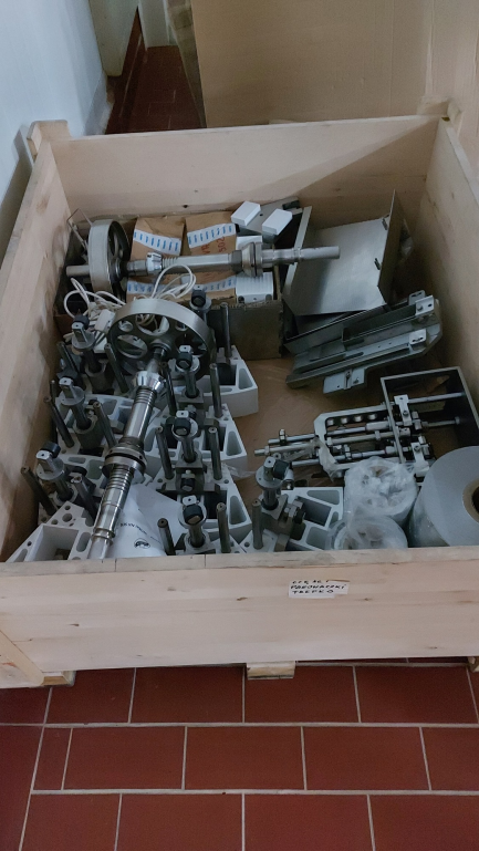 Zdjęcie przedmiotu: Automatic machine for packing butter into TREPKO 822 cubes and collective packing cubes into boxes TREPKO 710