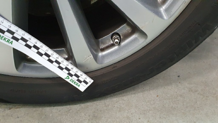 Zdjęcie przedmiotu: MERCEDES C200 4MATIC 9G-TRONIC