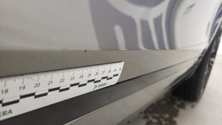 Zdjęcie przedmiotu: Land Rover Velar 3.0 P400 mHEV SE Oświadczenie o utracie DR